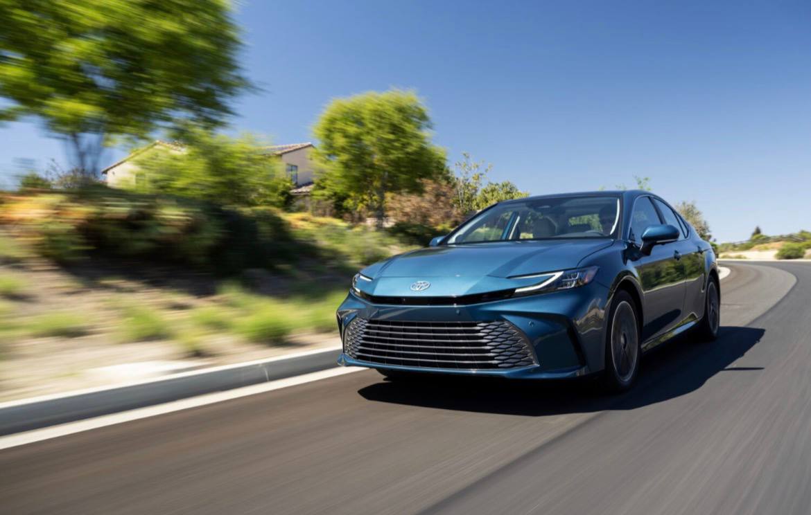 Toyota Camry Hybrid